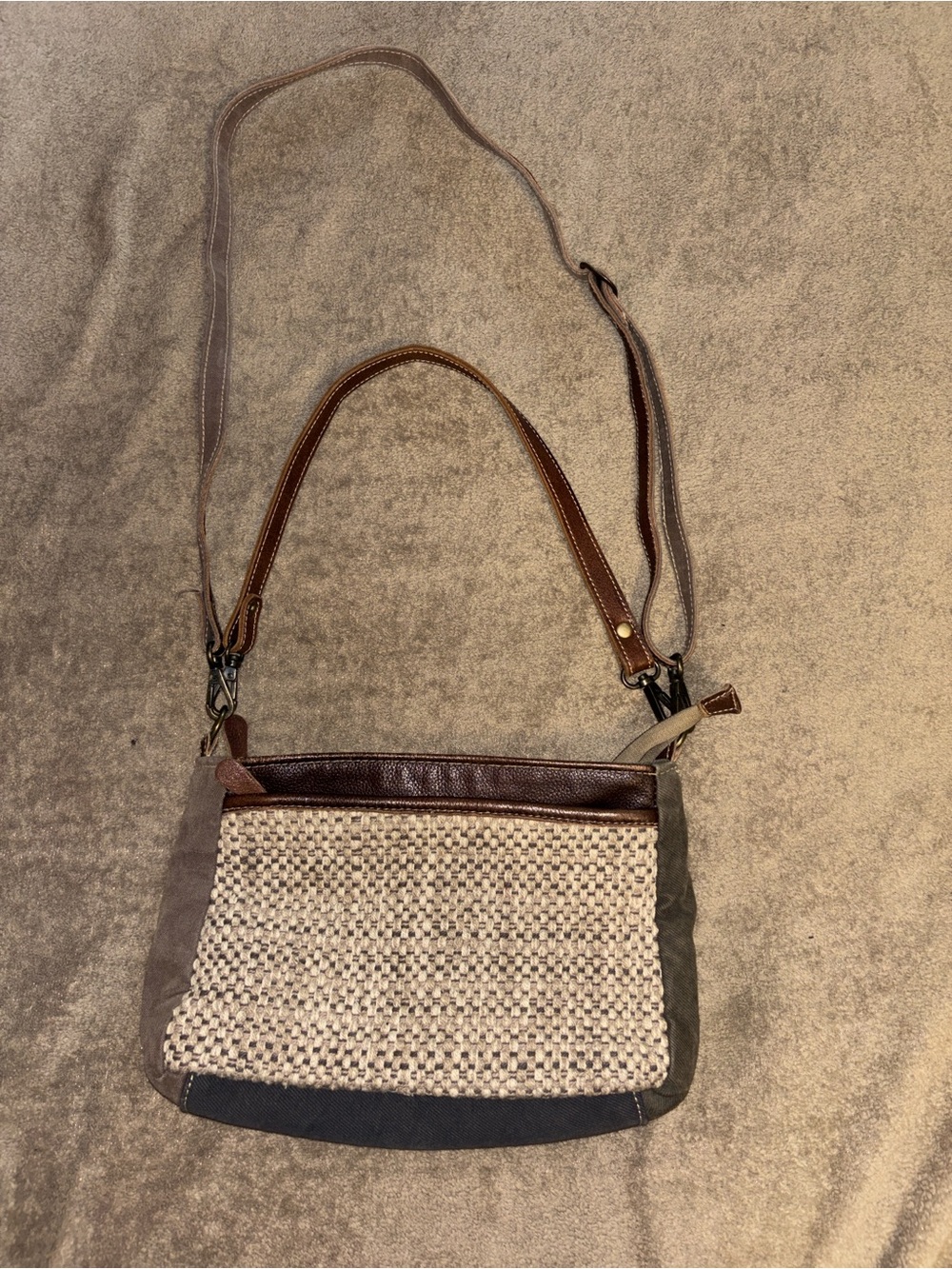 Myra Bag